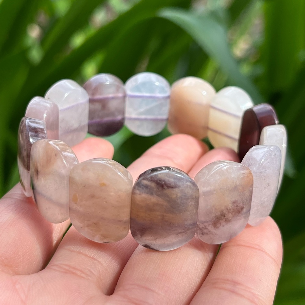Stretchable‎ purple aventurine soft bangle